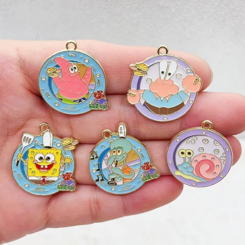 Party Games Crazy - 10pcs cartoon anime alloy oil drop