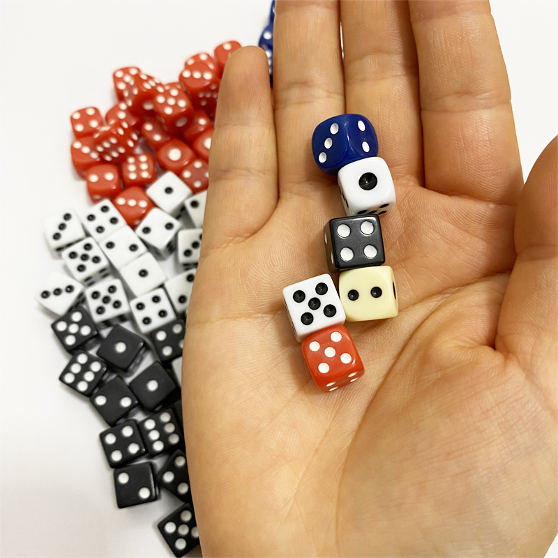 50 Piece 10mm Acrylic Square P - Party Games Gamecube recension och pris