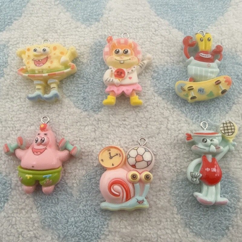 10pcs cartoon resin pendant, D - Party Games Crazy recension och pris
